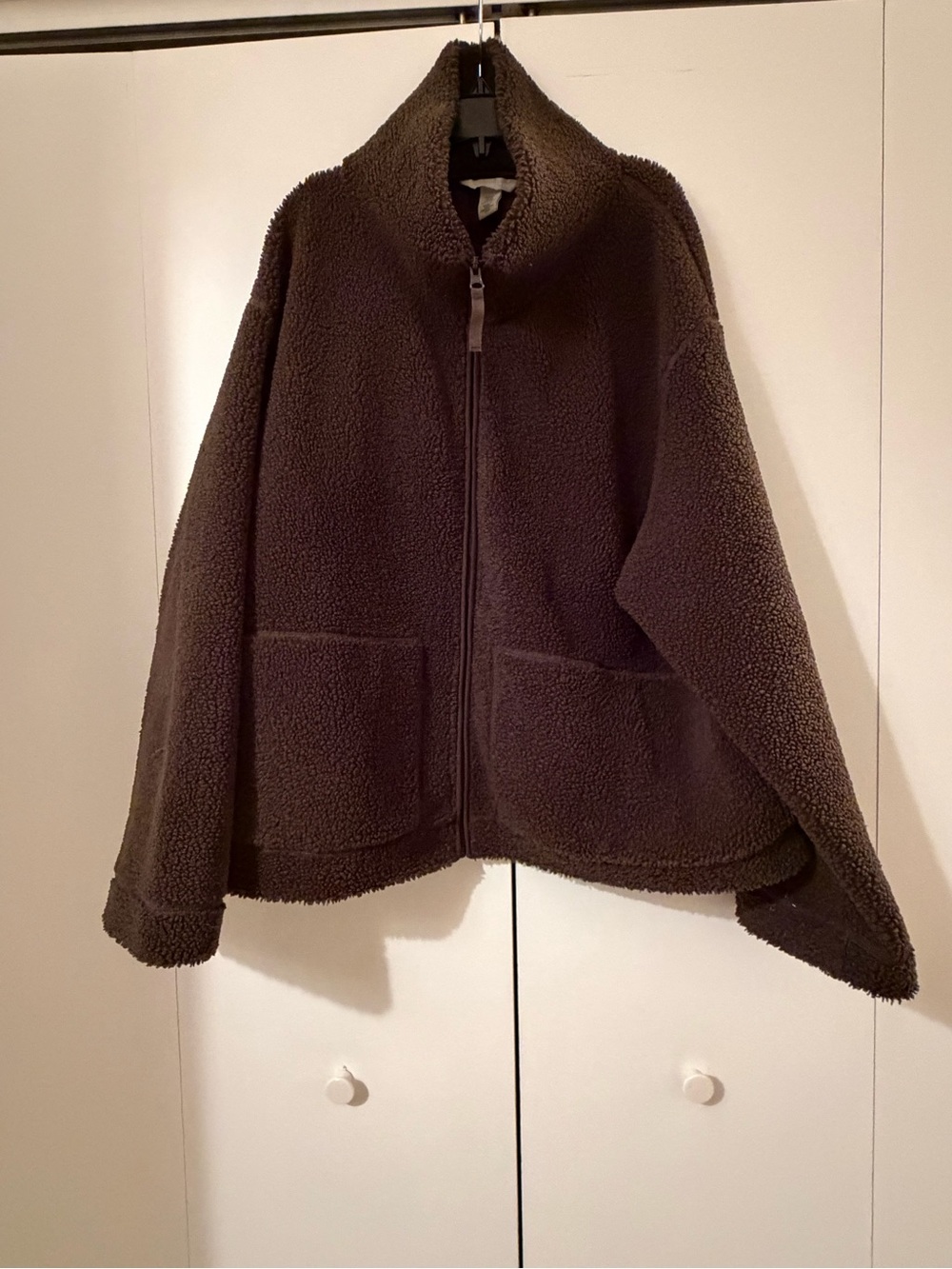 Women’s Sherpa Zip Jacket in Dark Green
